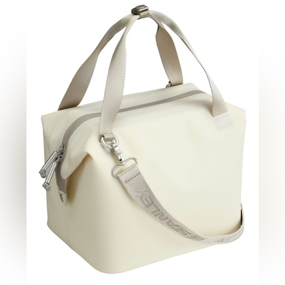 Stanley All Day Julienne Mini Soft Cooler Bag and Lunch Box - Picture 2 of 5